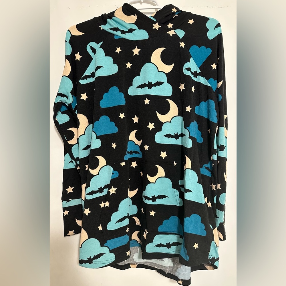 Halloween Lularoe Amber hoodie, size L.